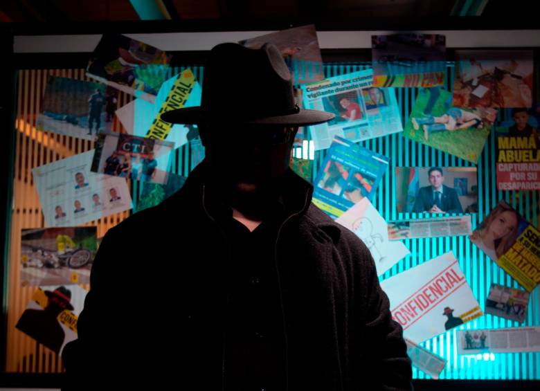 El Inspector es quien investiga y narra los acontecimientos más asombrosos del bajo mundo. FOTO: WILLIAM SANTAMARÍA.