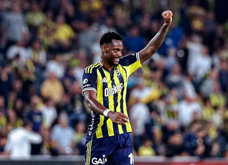Jhon Jáder Durán podría retornar esta semana a competencias con el Fenerbahçe tras casi dos meses de recuperación. Foto: Tomada de redes @jaderduran9