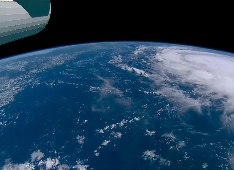Una de las vistas del planeta captada por las cámaras de la Estación Espacial Internacional. FOTO tomada de Youtube 