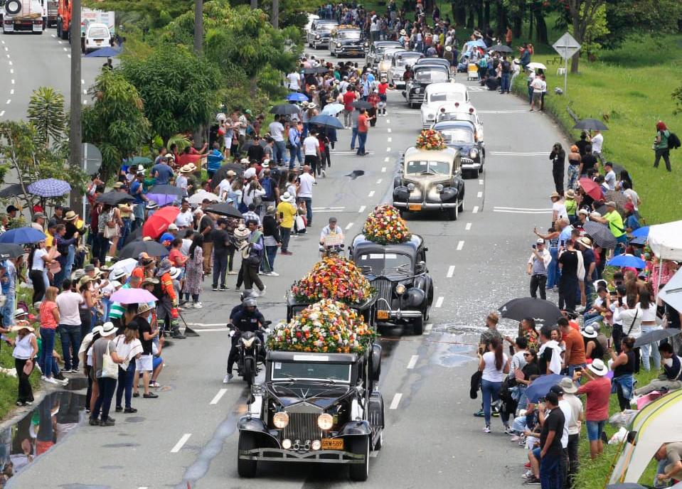 Recorrieron la avenida Las Vegas hasta Mayorca, luego por la Regional al Norte hasta San Juan, y tomaron el rumbo al Sur por Carabobo y luego por Las Vegas hasta llegar a la universidad Eafit. Foto Camilo Suárez