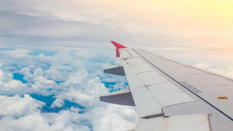 Las aerolíneas globales proyectan mejores márgenes en 2026, aunque las tarifas dependerán del mercado. FOTO: CORTESÍA