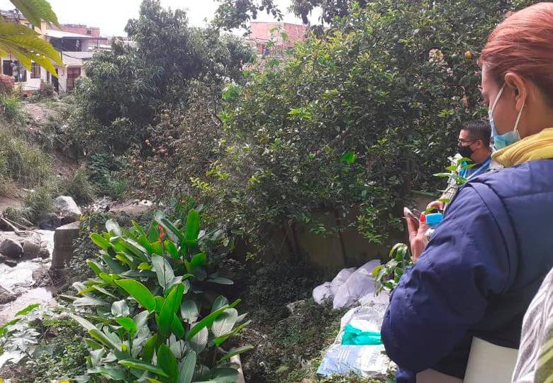 Con un muro de contención se espera cumplir la sentencia y, sobre todo, proteger a las comunidades afectadas por la quebrada. FOTO CORTESÍA