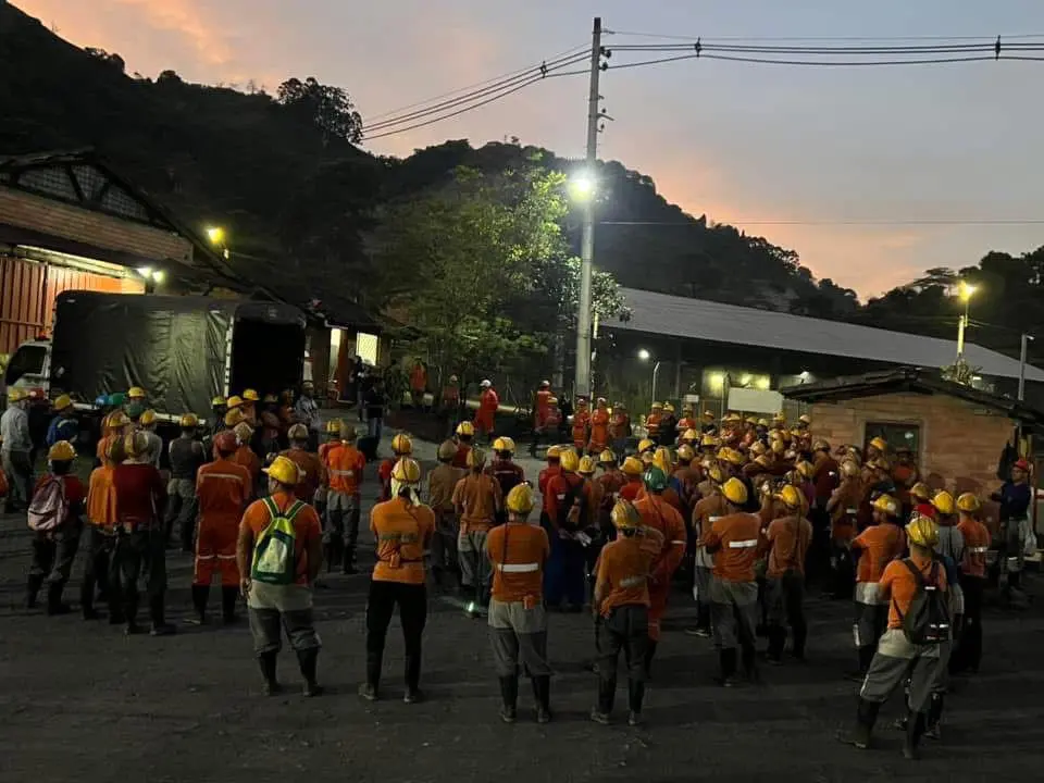 Las familias de más de 240 mineros se quedarían sin sustento debido a la liquidación de la empresa Carbones San Fernando, una de las minas más importantes del municipio de Amagá. FOTO: Cortesía Wilser Darío Molina