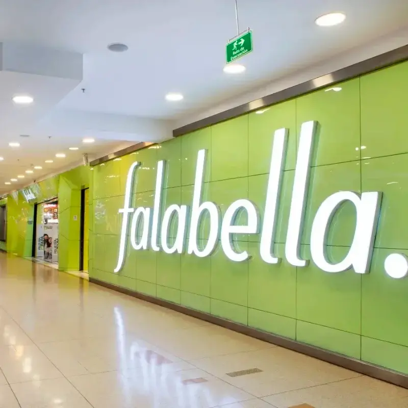 Pese a los hallazgos las tiendas de Falabella operan normalmente. FOTO cortesía Falabella