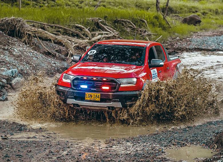 Así se viven las travesías en el recorrido por el Suroreste de Sueños por Colombia. Adrenalina pura al desafiar las condiciones más adversas en los distintos vehículos. FOTO Cortesía Sueños Por Colombia