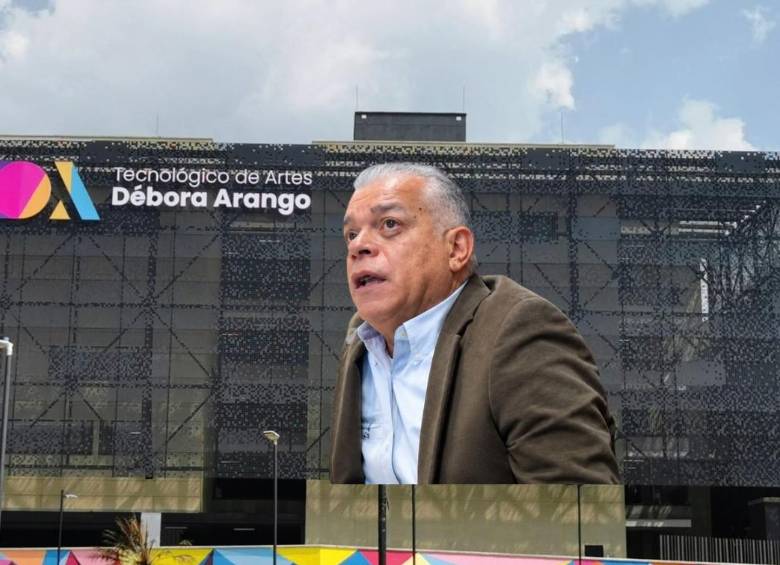 Juan Carlos Mejía Giraldo, rector del Tecnológico de Artes Débora Arango, reveló ante el Concejo de Envigado el fraude informático que comprometió $657 millones de la institución. Foto: Tecnológico de Artes Débora Arango