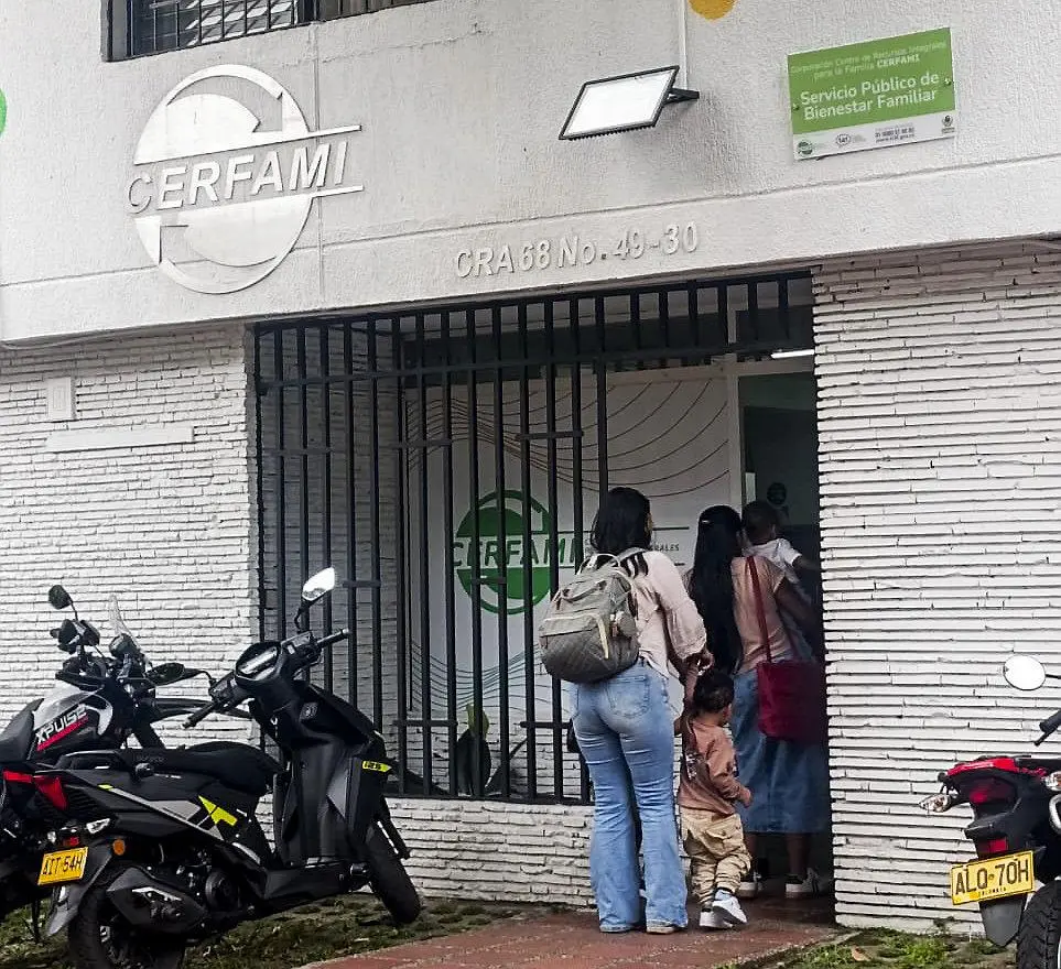 Descripción: Operador de Instituto Colombiano de Bienestar Familiar que tiene cobertura en Medellín. Foto: Julio César Herrera Echeverri.