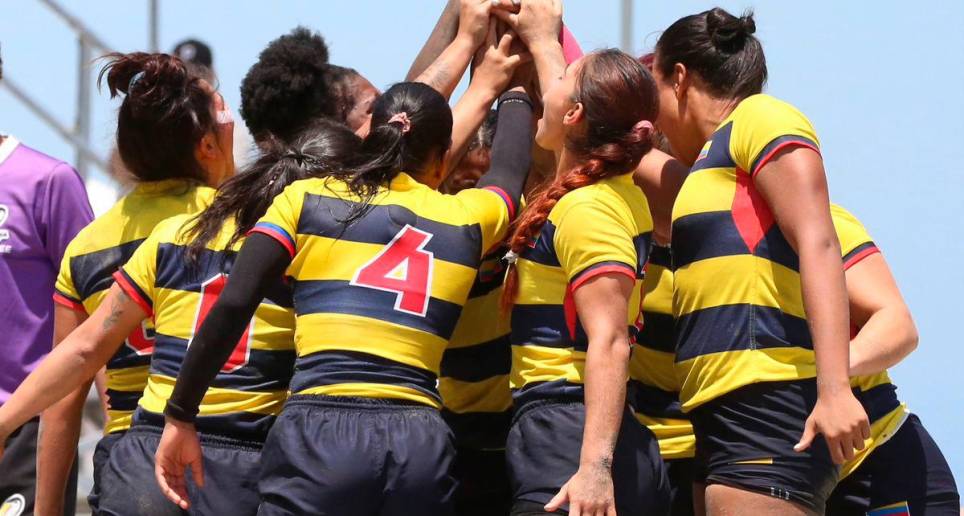 El equipo colombiano de rugby femenino venció 7-5 en la final a la selección de Argentina, potencia de este deporte. FOTO COC