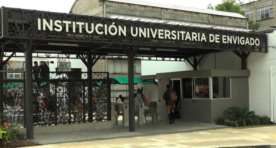 Las autoridades competentes investigan qué fue lo que pasó con la pérdida de los recursos de la institución universitaria. FOTO Camilo Suárez