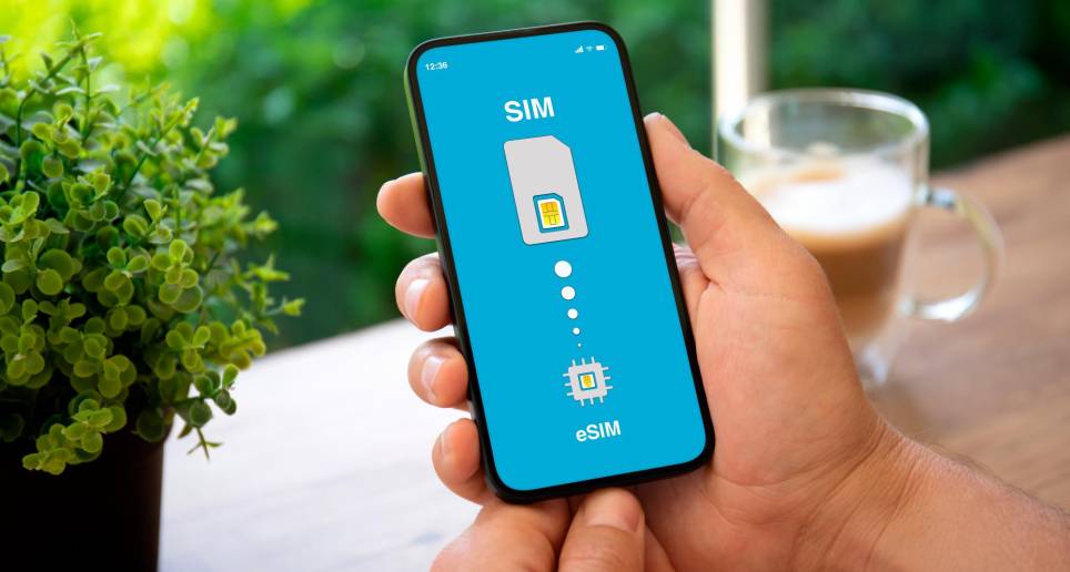 ¿Qué es la eSIM y cómo activarla en el celular?