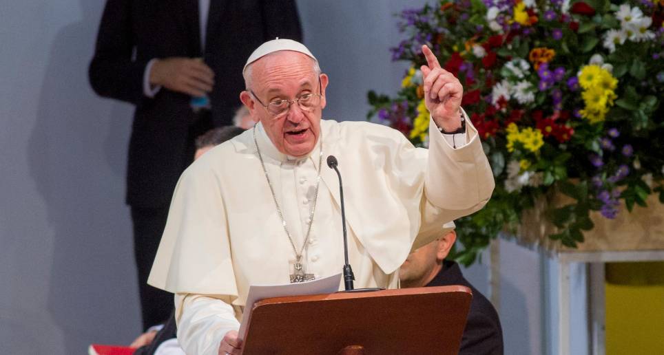 Papa Francisco también habló en el documental sobre el poco dinero que gasta en sí mismo. Foto: Juan Antonio Sánchez