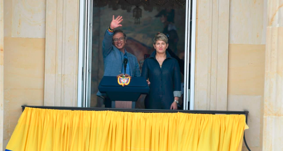 El presidente aseguró que fue “gracias a la lucha, al estallido social”, que él está en el balcón de la Casa de Nariño hablándole al país. FOTO: Presidencia. 