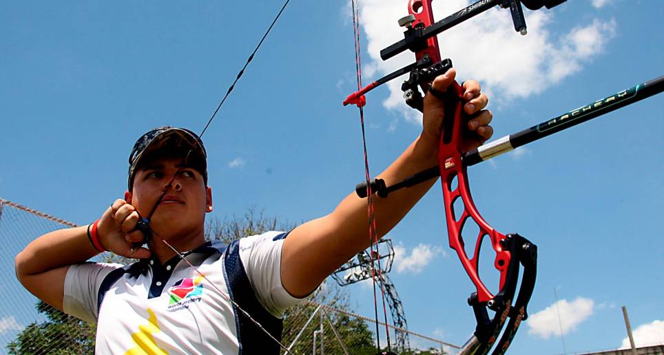 Daniel Muñoz, una de las figuras de la Copa Mundo en Medellín. Ha sido cuatro veces medallista de oro en esta clase de torneo. FOTO JULIO CÉSAR HERRERA