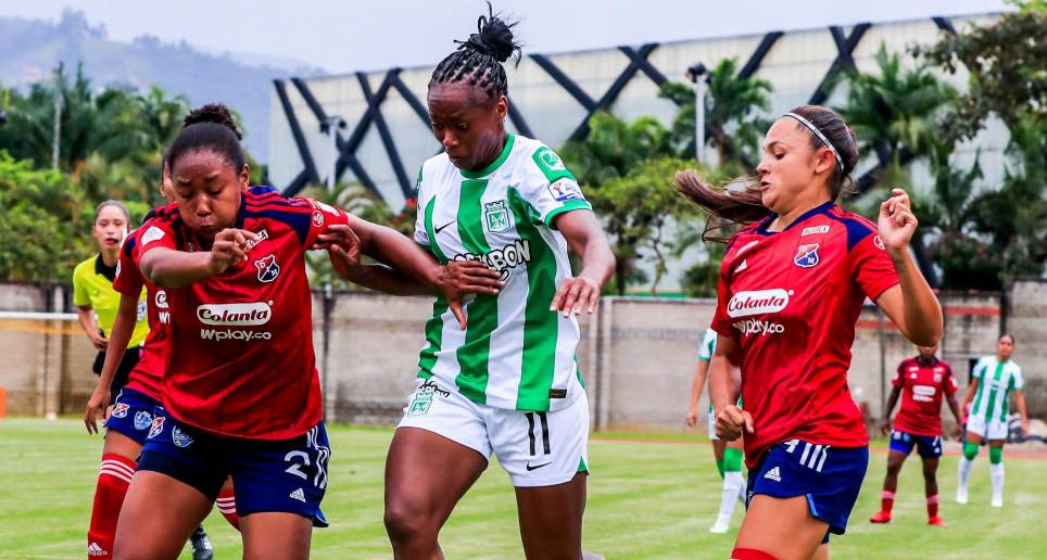 Atlético Nacional recibe al DIM en el Atanasio por el duelo de vuelta de los cuartos de final de la Liga Femenina. FOTO Jaime Pérez