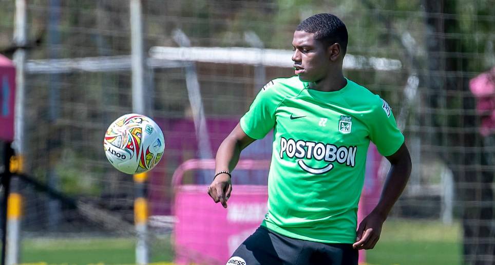 Óscar Perea durante una de las prácticas de Nacional en Guarne. FOTO: JUAN ANTONIO SÁNCHEZ