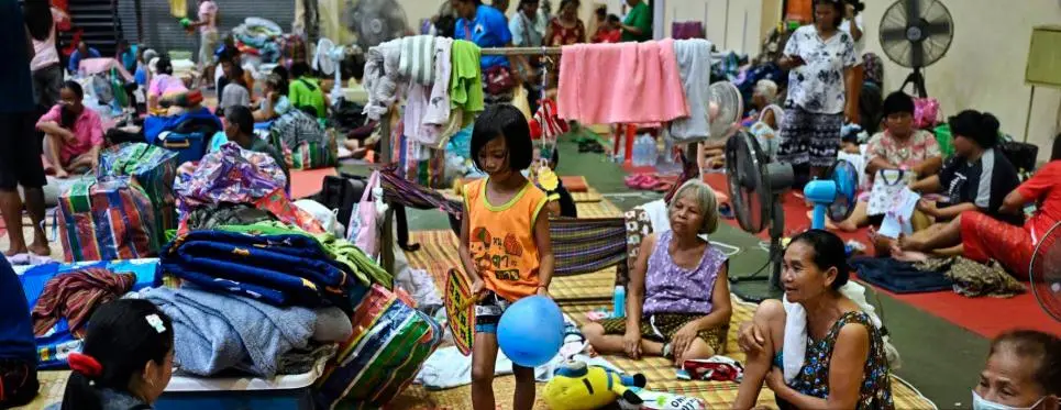 Cerca de 278.000 personas tuvieron que desplazarse de sus territorios por causa de la guerra entre Tailandia y Camboya. FOTO: AFP.