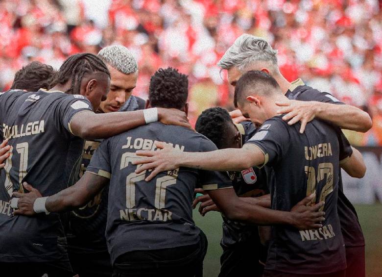 Santa Fe volverá a jugar este sábado (6:05 p.m.), pero por Liga de Colombia y como visitante, frente a Nacional. FOTO X-SANTA FE