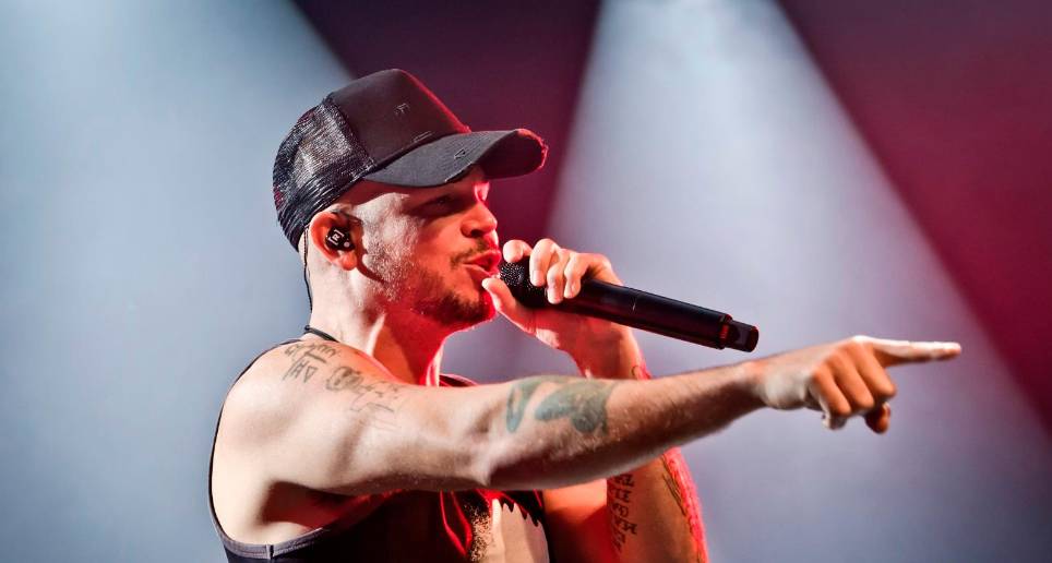 Residente anunció este miércoles 12 de julio que tiene una nueva tiradera. No se sabe contra quién va ni la fecha en la que saldrá. FOTO Getty