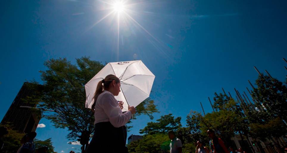 El incremento en la sensación de calor en Colombia se debe al paso de una onda por el territorio nacional. Las lluvias regresarían a finales de esta semana. FOTO: Carlos Velásquez