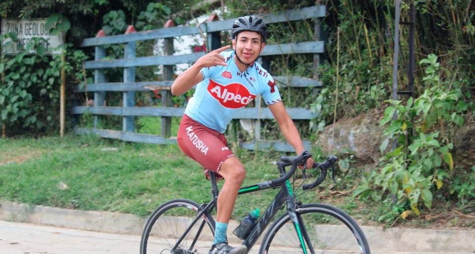 Julián Gil es ejemplo de superación. En el Nacional de paracycling es uno de los favoritos al triunfo. FOTO CORTESÍA juan luis londoño