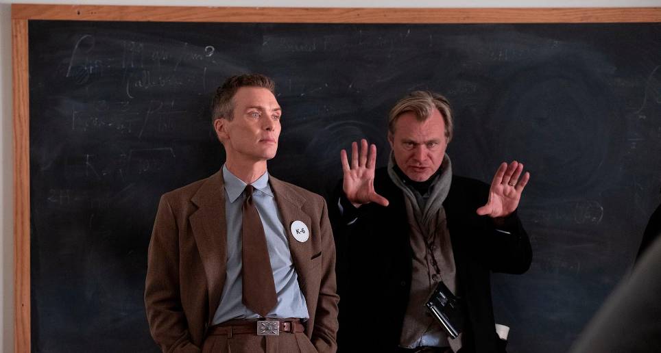 Cillian Murphy y Christopher Nolan en plena filmación de Oppenheimer. FOTO Cortesía Universal Pictures.