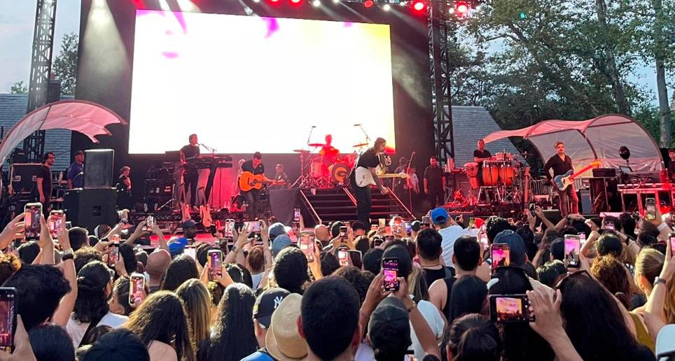 Show de Juanes en Summerstage en Central Park este 12 de julio fue suspendido. FOTO @shinobi_nyc en Twitter