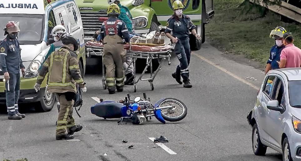 Este año han muerto 64 motociclistas en las vías, las principales víctimas en la accidentalidad de Medellín, según las cifras de la Secretaría de Movilidad de Medellín. FOTO JUAN ANTONIO SÁNCHEZ