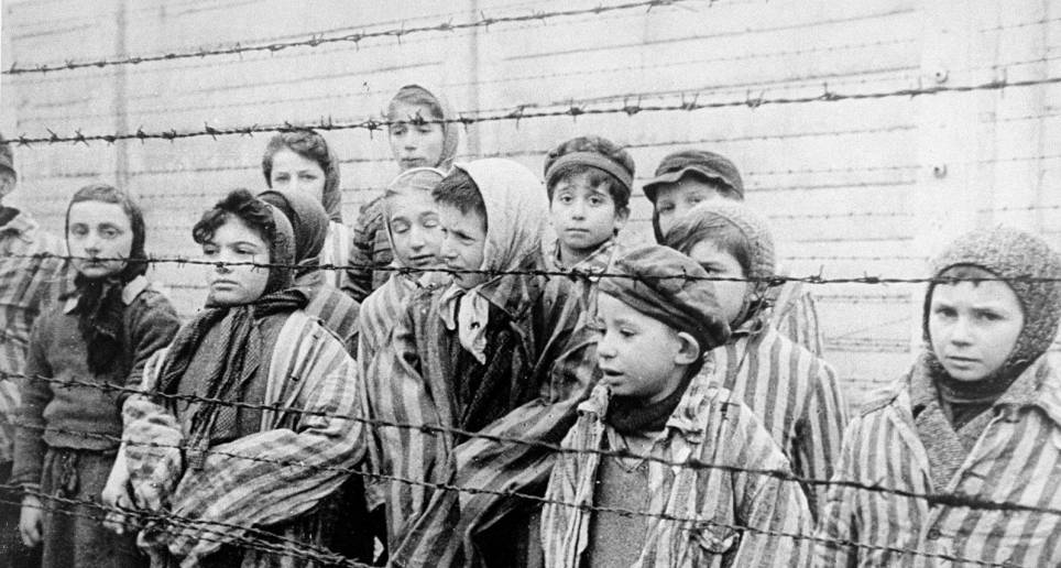 El Holocausto es el genocidio realizado por el régimen de la Alemania nazi contra los judíos de Europa durante el transcurso de la Segunda Guerra Mundial. Los asesinatos tuvieron lugar en todos los territorios ocupados por Alemania en Europa y dejaron aproximadamente 11 millones de víctimas. Foto Getty. 