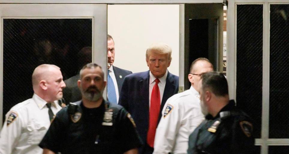 Trump, que se ha convertido en el primer presidente estadounidense en afrontar cargos penales. FOTO: EFE