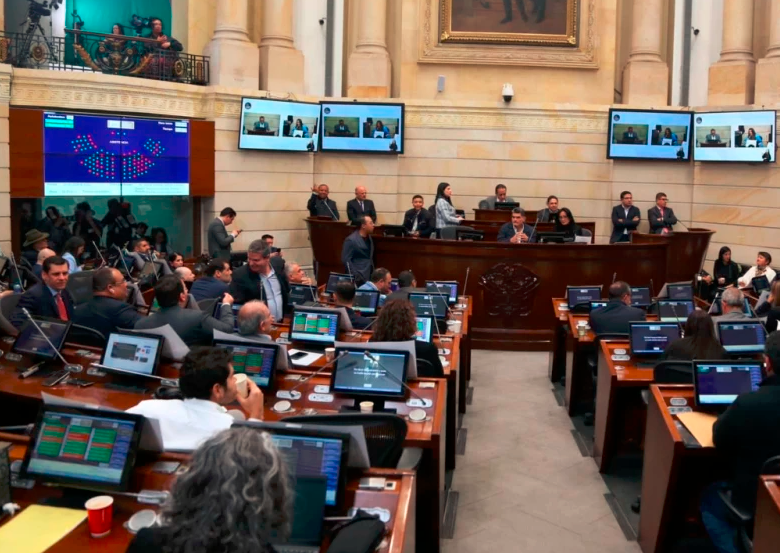 Un grupo de congresistas presentan proyecto de ley para modificar sentencia T-218 de 2022. FOTO: Tomada de X (antes Twitter) @SenadoGovCo