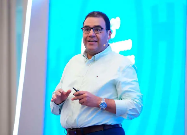 Alejandro Vera, presidente de Asobancaria confirmó que los bancos están preparados, pero otras entidades aún no cumplen con los requisitos técnicos del nuevo modelo. FOTO: CORTESÍA ASOBANCARIA