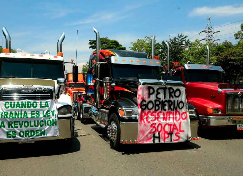 Desde el pasado 2 de septiembre se adelanta un paro de transportadores por el alza en el precio del ACPM. FOTO CAMILO SUÁREZ