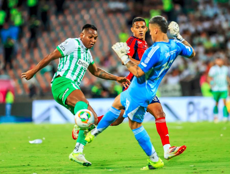 DIM y Nacional se enfrentan en el clásico 341. FOTO CAMILO SUÁREZ