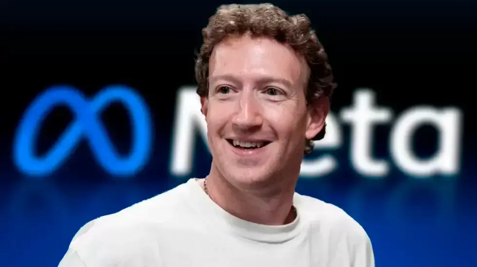 Mark Zuckerberg replantea su visión; menos metaverso, más IA para asegurar el futuro de Meta. FOTO: GETTY