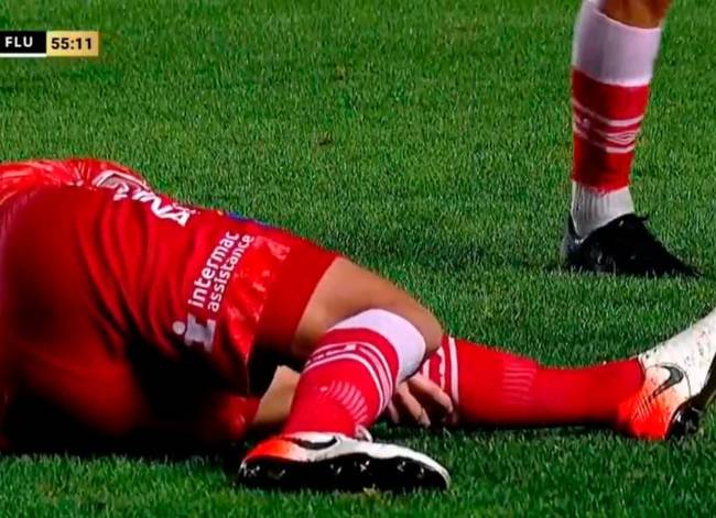 Video | Escalofriante lesión de Luciano Sánchez en juego de la Copa ...
