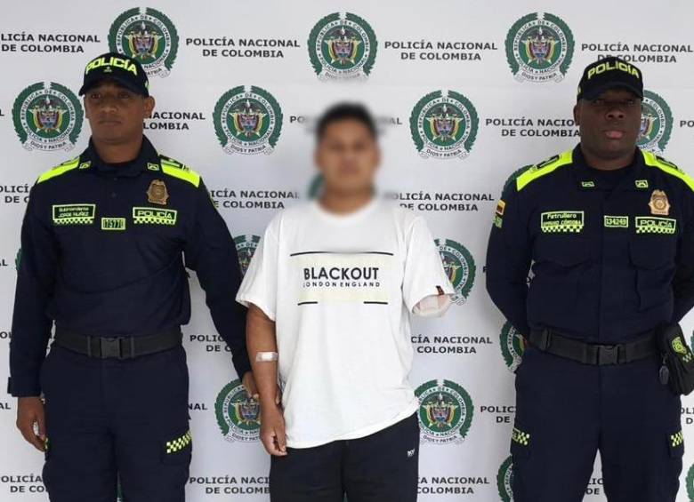 Este es Andrés Giraldo Hernández, conocido con los alias de Pablo, Gomelo o Tiro, un cabecilla del Clan del Golfo que tenía injerencia en varias subregiones de Antioquia. FOTO: Cortesía Policía de Antioquia