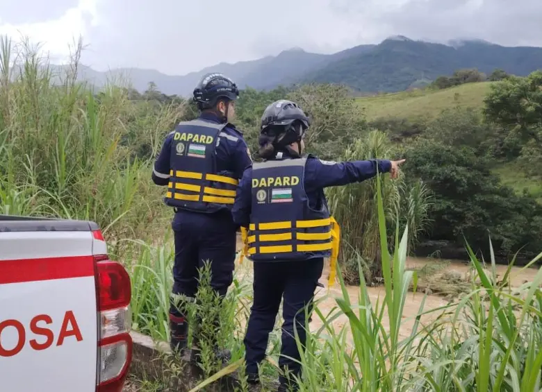 Desde la madrugada de este miércoles, las autoridades hicieron presencia en Barbosa para cotejar la identidad del menor. FOTO: Cortesía