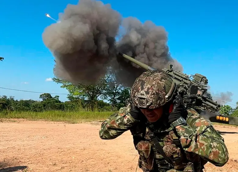 La inseguridad creciente en regiones clave del país eleva los costos empresariales y frena la inversión en Colombia. FOTO AFP