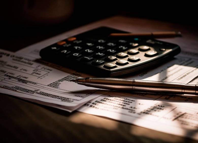 Las medianas empresas en Colombia enfrentaron mayores presiones financieras y operativas durante 2025, en medio de tasas de interés altas, aumento de costos laborales y desaceleración en sectores tradicionales. FOTO suministrada por High Results