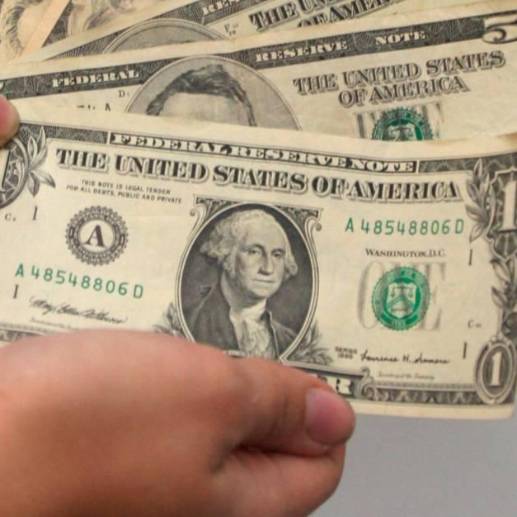 A pesar de las ganancias de esta semana, las acciones mundiales están camino de su peor mes en casi un año, ya que los responsables políticos siguen decididos a sofocar la inflación.