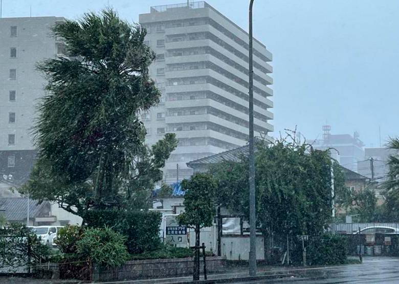 El tifón Nanmadol pasó por la isla de Kyushu. FOTO EFE