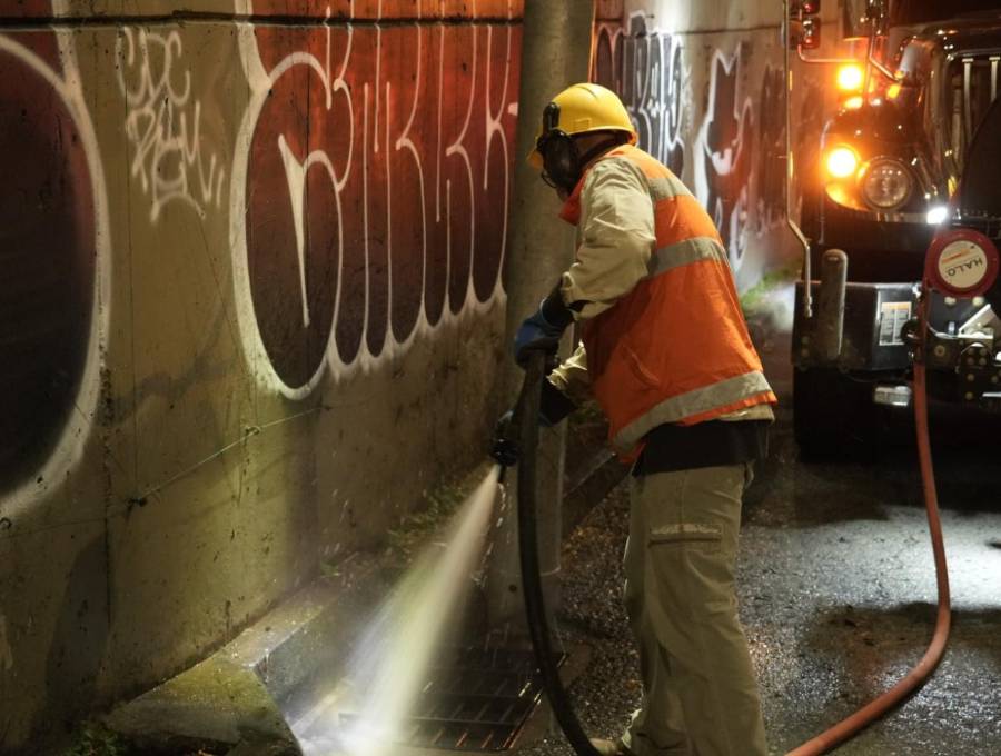 La estrategia, liderada por el Distrito y con el apoyo de diferentes entidades, comprende cerca de 14.650 metros cuadrados de infraestructura vial. FOTO Cortesía Alcaldía de Medellín. 