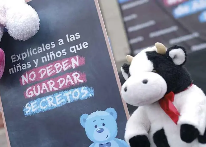 Desde las autoridades locales instan a los padres a informar a los niños sobre situaciones que no deben aceptar. Foto: COLPRENSA.