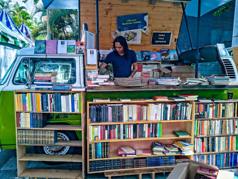 En su vigésima edición, Días del Libro hace homenaje a los libreros de la ciudad. FOTO julio césar herrera
