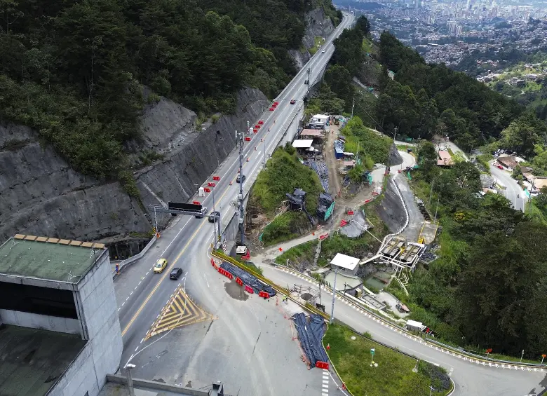 Panorámica de un tramo del Túnel de Oriente. Foto: Manuel Saldarriaga Quintero.