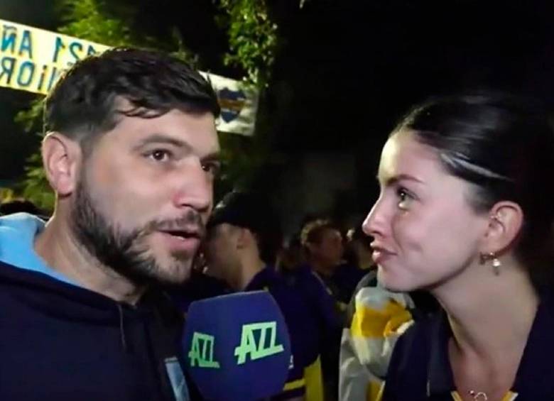 Nicolás Luaces y su momento tierno con Daniela, hincha de Boca. FOTO CAPTURA VIDEO