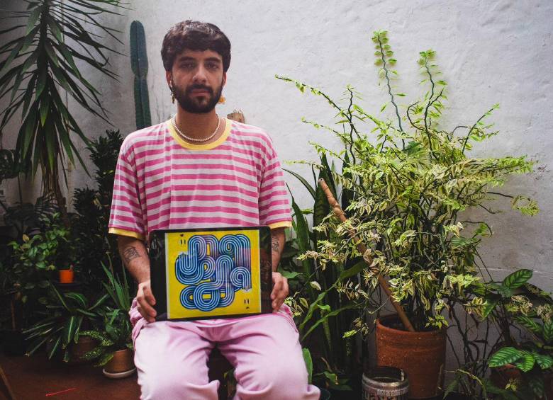 Zay Cardona es autor del proyecto “Mariquismo Juvenil” y fundó, junto a Jonathan Correa, ZigZay en Santa Fe de Antioquia. FOTO Leonardo Bautista Romero