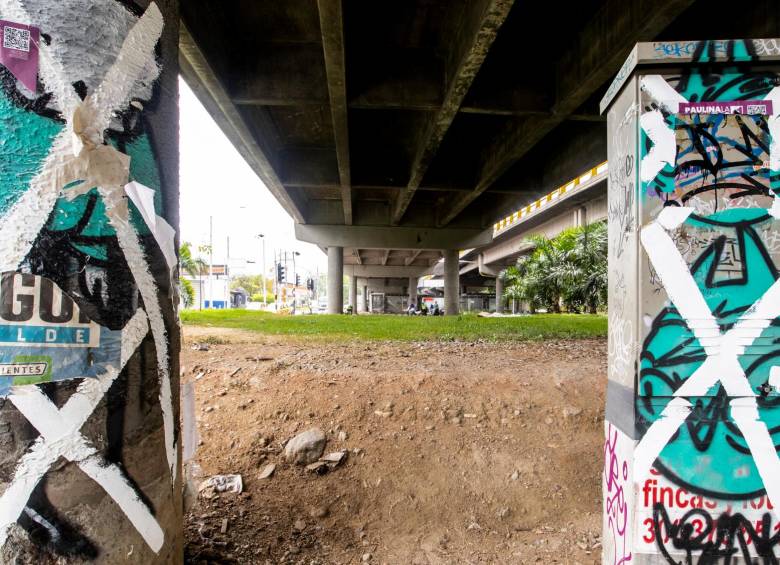 Grafitis tachados: la pelea de los muros