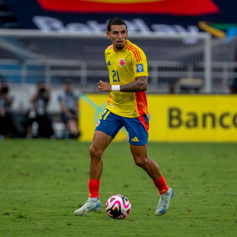 El antioqueño Daniel Muñoz jugará su primer Mundial y hace parte de la nueva generación de la Selección, la cual quiere poner a Colombia entre la élite del fútbol. FOTO Juan Antonio sánchez