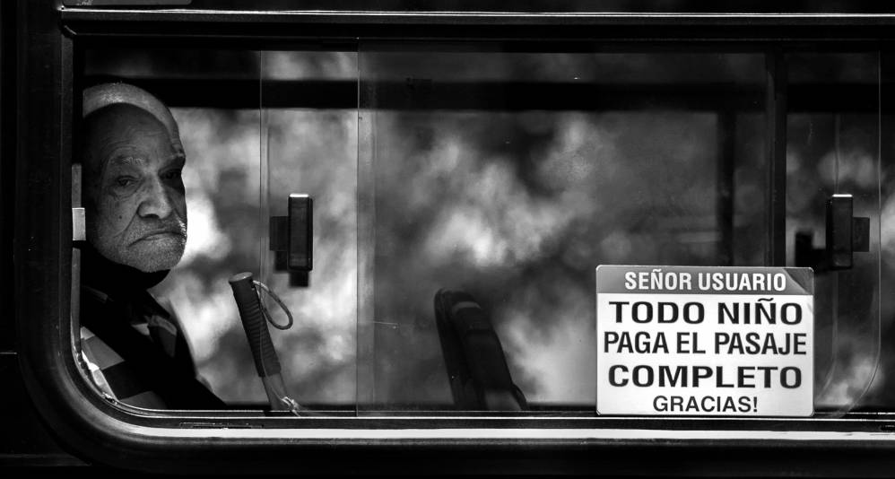 Una realidad del día a día de una ciudad la podemos observar desde las ventana de un bus. Foto: Camilo Suárez